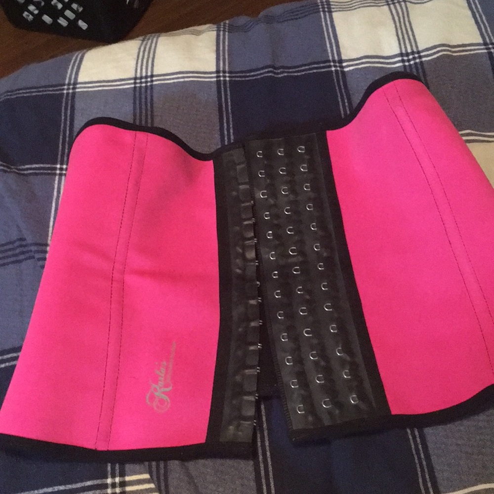 Waist trainer
